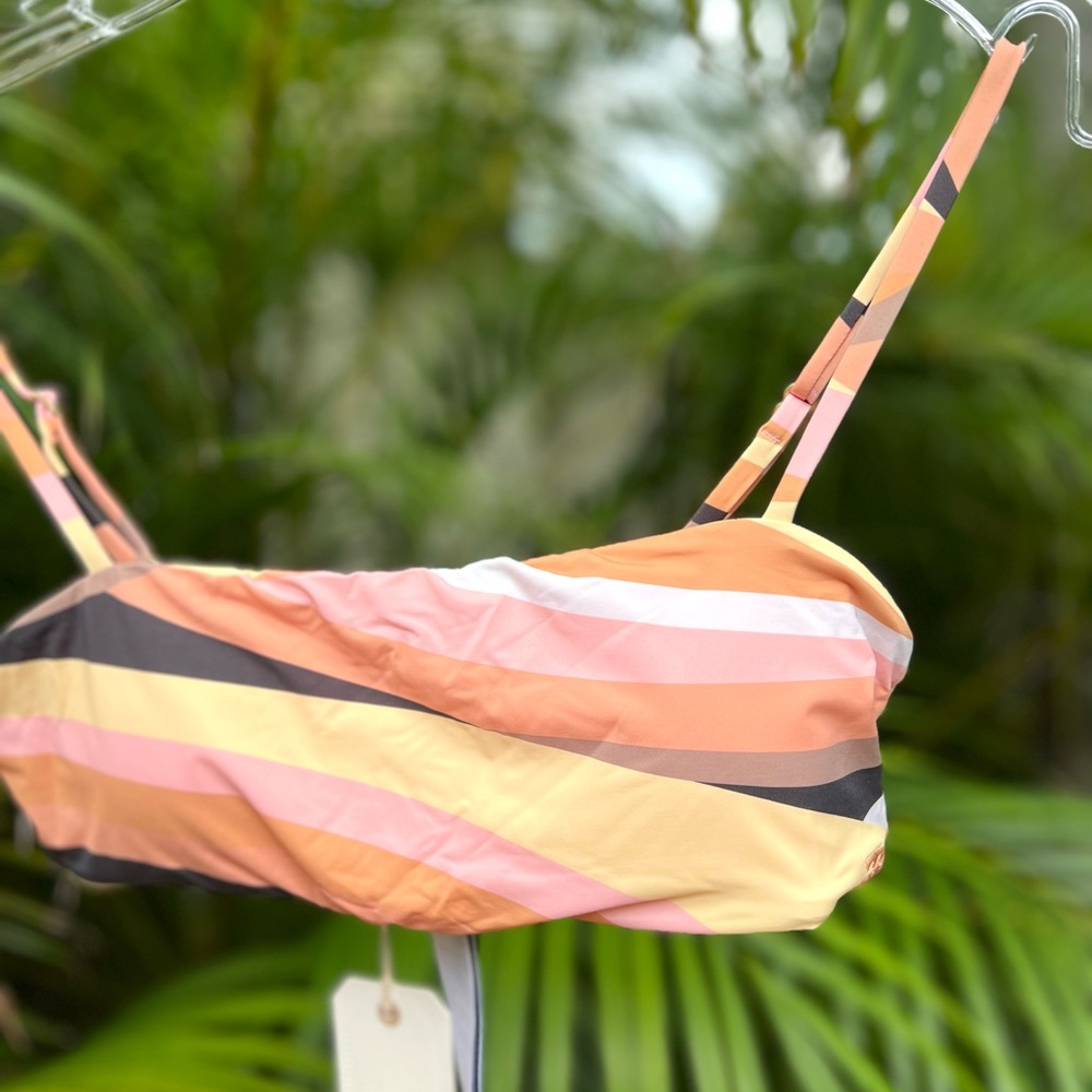 🫧 BILLABONG 🫧 Strappy Tank Bikini Swim Top
